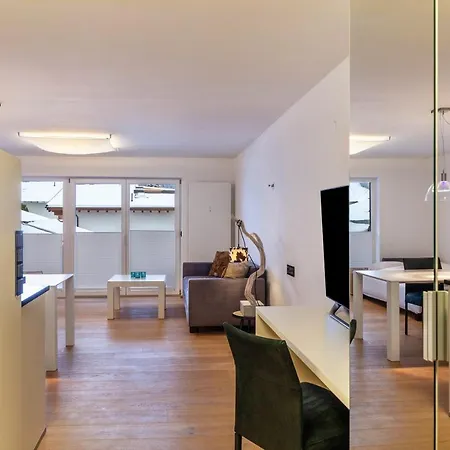 Haus Excelsior 30 公寓 *